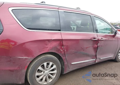 2018 Chrysler Pacifica Touring L из США, поврежденный, VIN 2C4RC1BG6JR204081